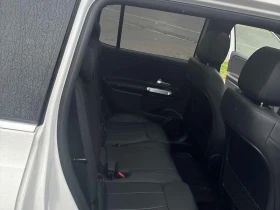 Mercedes-Benz GLB  250 / DISTRONIC / CAMERA , снимка 17