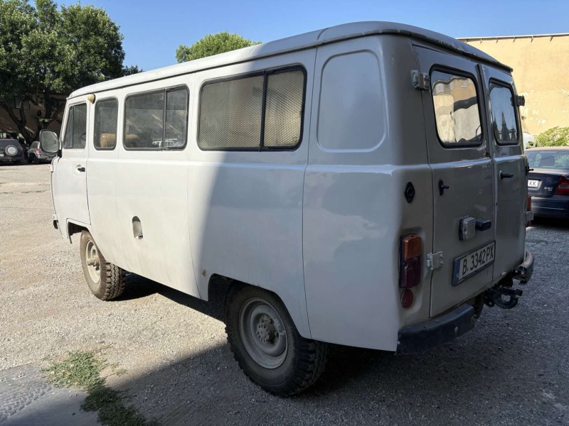 Uaz 2206 Фургон, снимка 10 - Автомобили и джипове - 46803630