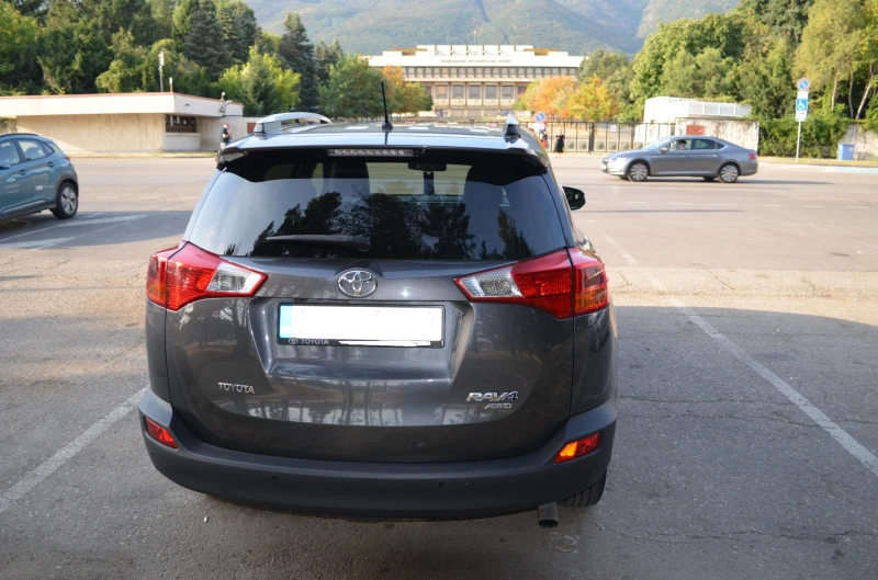 Toyota Rav4 CVT 4WD Luxury, снимка 2 - Автомобили и джипове - 47308516