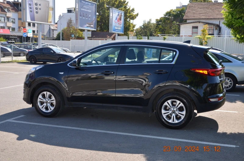 Kia Sportage, снимка 4 - Автомобили и джипове - 47332151