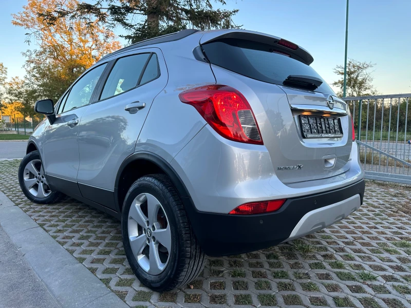 Opel Mokka 1.6 4X4 NAVI LED, снимка 6 - Автомобили и джипове - 47623415