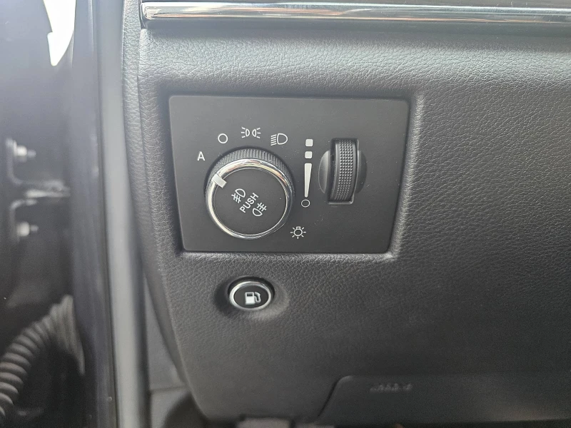 Jeep Grand cherokee 3.0 250hp 4x4, снимка 13 - Автомобили и джипове - 51189766