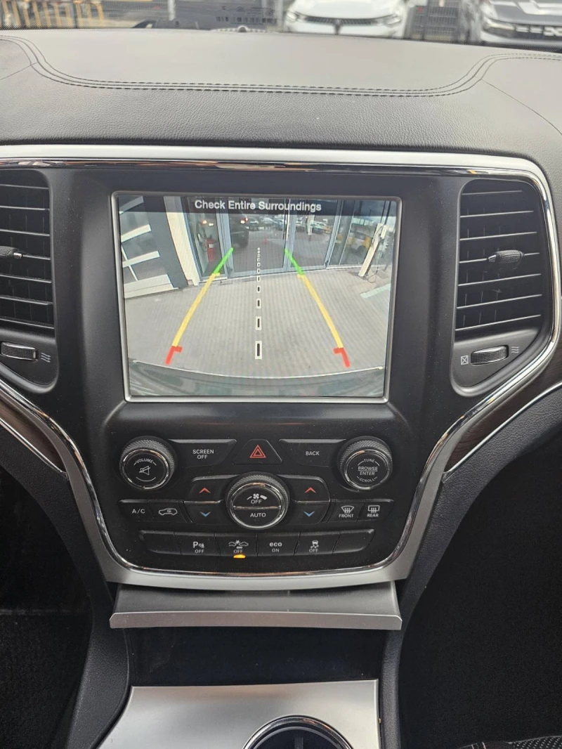 Jeep Grand cherokee 3.0 250hp 4x4, снимка 11 - Автомобили и джипове - 51189766