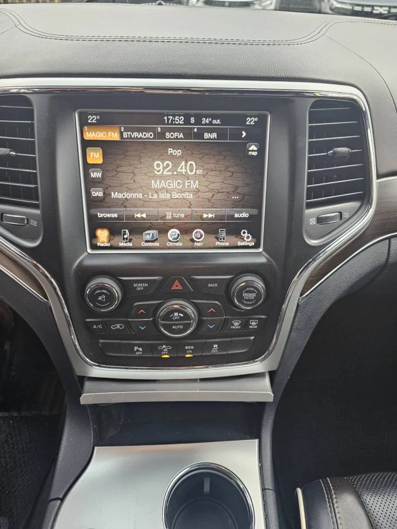 Jeep Grand cherokee 3.0 250hp 4x4, снимка 10 - Автомобили и джипове - 51189766