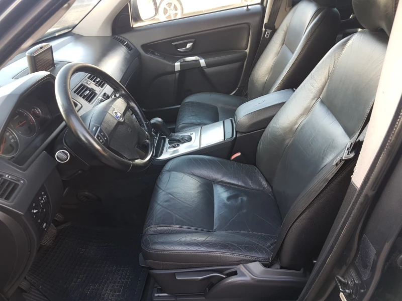 Volvo Xc90 2.4D5 7места, снимка 13 - Автомобили и джипове - 52011307