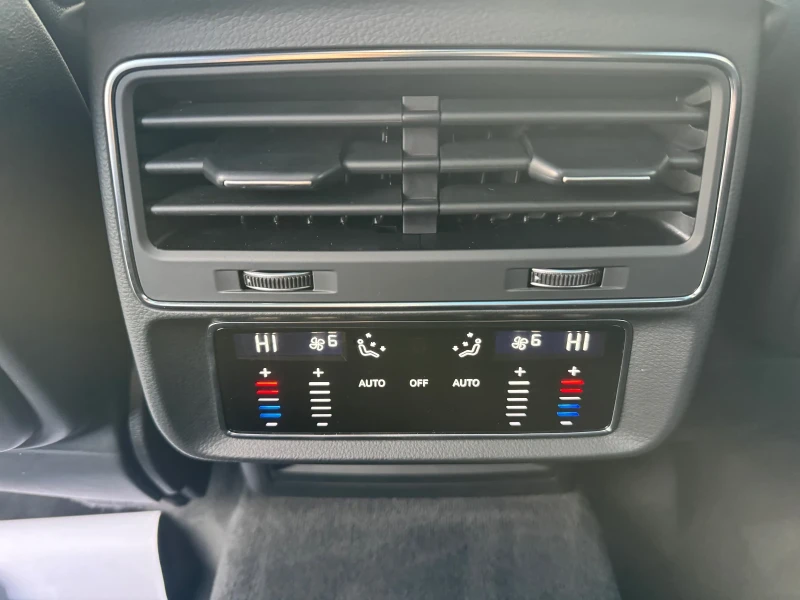 Audi Q8 5.0 TDI 3Х S-LINE HYBRID, снимка 8 - Автомобили и джипове - 52774314