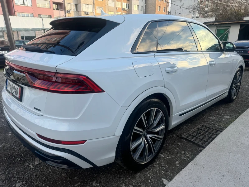 Audi Q8 5.0 TDI 3Х S-LINE HYBRID, снимка 4 - Автомобили и джипове - 52774314