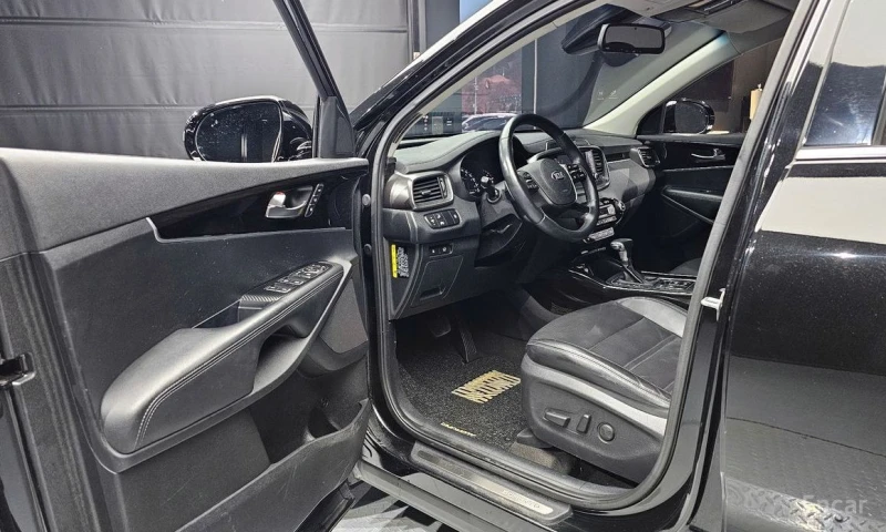 Kia Sorento, снимка 10 - Автомобили и джипове - 52964684