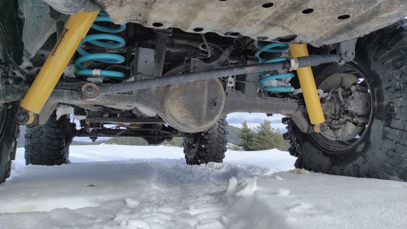 Nissan Patrol, снимка 8 - Автомобили и джипове - 53122146