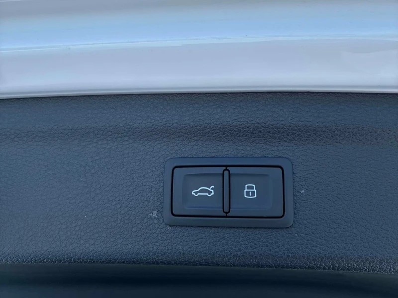 Audi Q3 * Progressiv * CARFAX * ЦЕНА ДО БГ, снимка 14 - Автомобили и джипове - 53214386