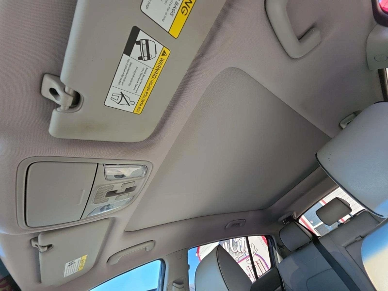 Kia Sportage, снимка 11 - Автомобили и джипове - 53234300