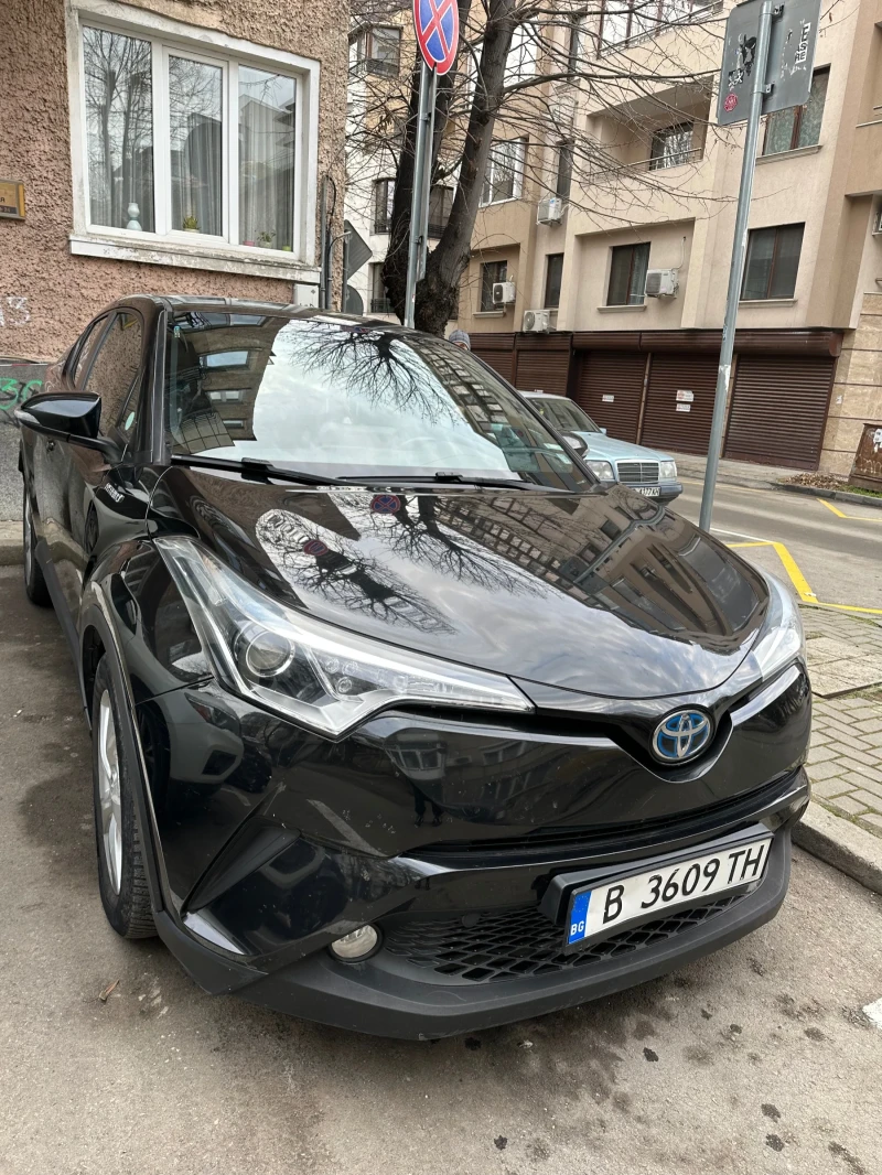 Toyota C-HR 1.8, снимка 3 - Автомобили и джипове - 53240689