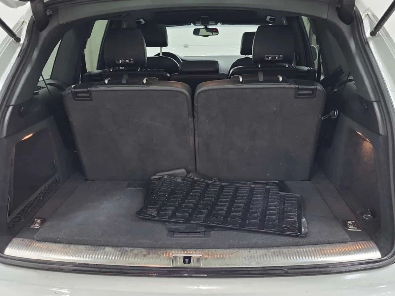 Audi Q7 * 3.0L PREMIUM * CARFAX * ЦЕНА ДО БГ, снимка 14 - Автомобили и джипове - 53564606