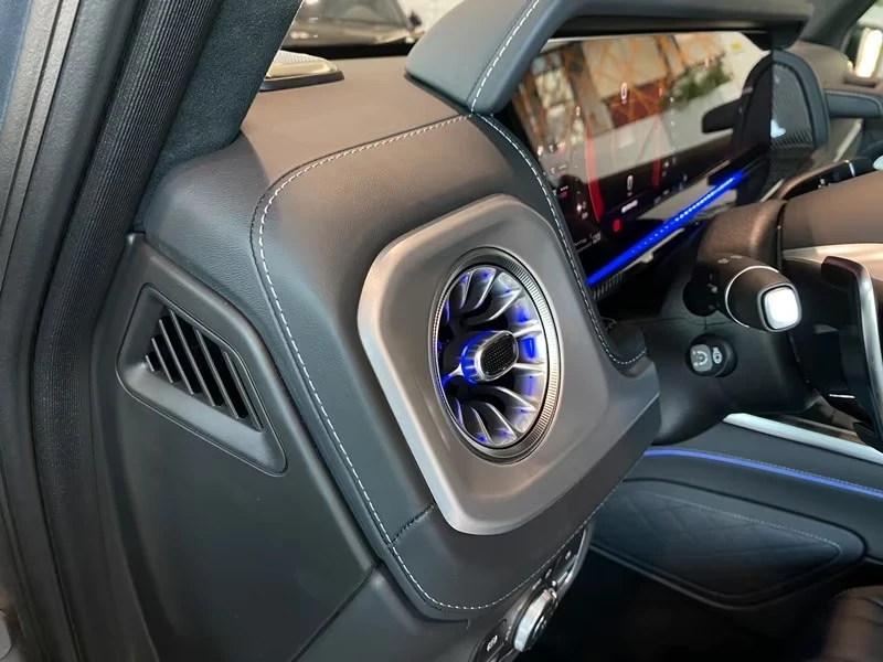 Mercedes-Benz G 63 AMG AMG, снимка 14 - Автомобили и джипове - 23873898