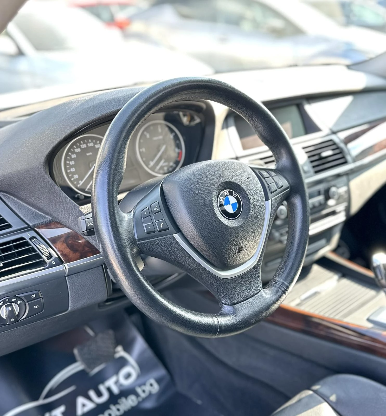 BMW X5 3.0D 245HP HUD PANO FACE - изображение 10