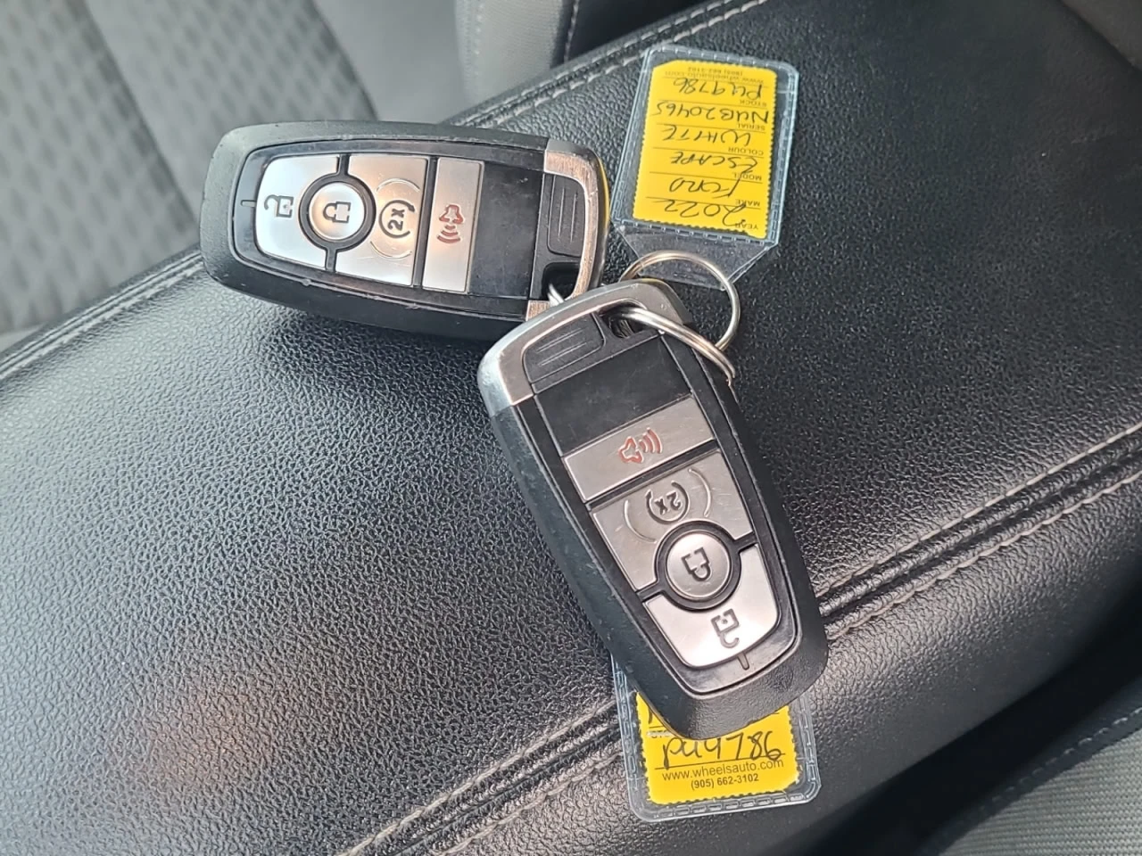 Ford Escape * АВТО КРЕДИТ* ЦЕНА ДО БГ * Сервизна история *  - изображение 7