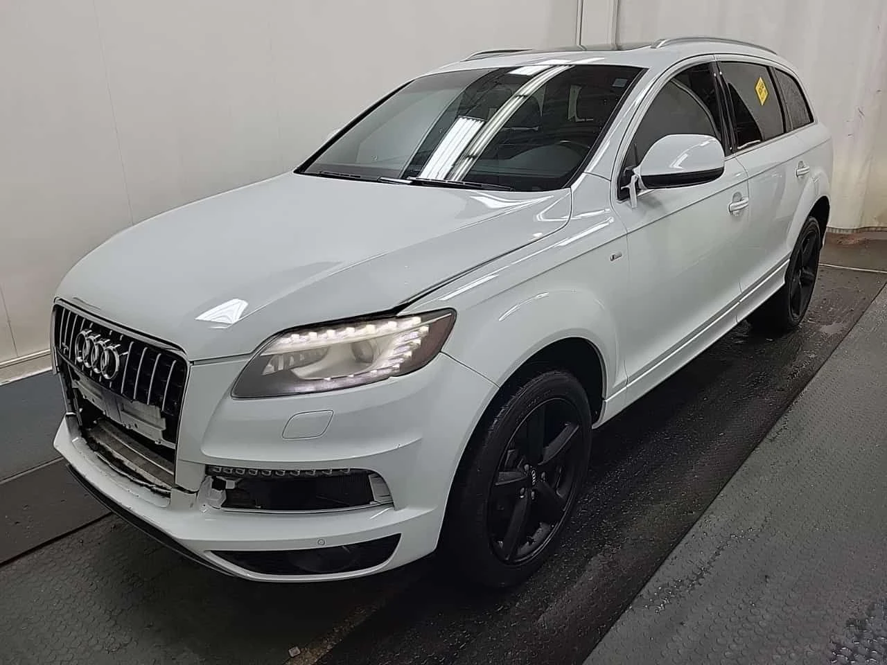 Audi Q7 * 3.0L PREMIUM * CARFAX * ���� �� �� | Mobile.bg � ����������� 1