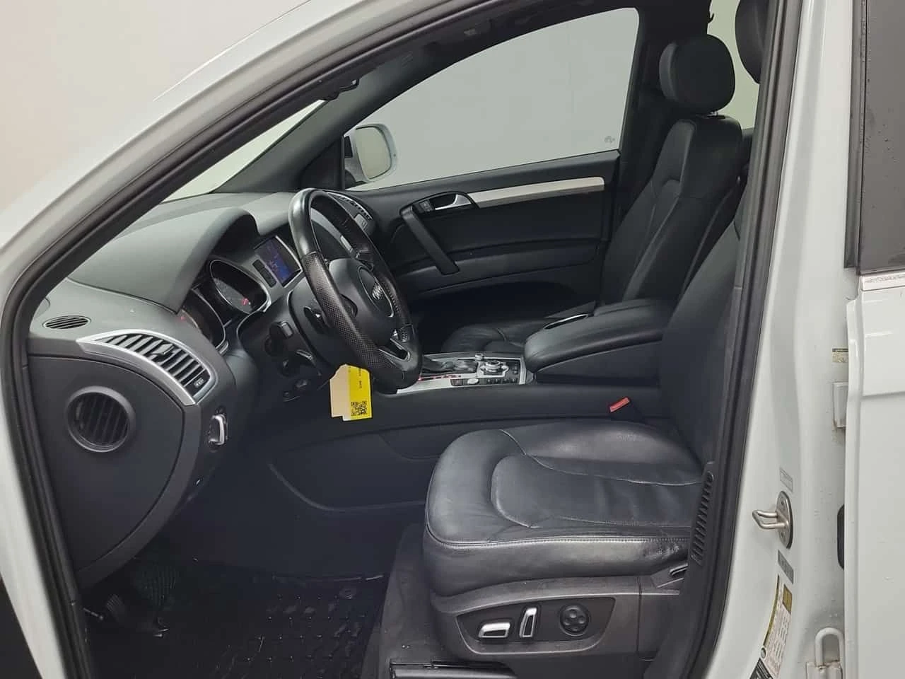 Audi Q7 * 3.0L PREMIUM * CARFAX * ЦЕНА ДО БГ - изображение 8