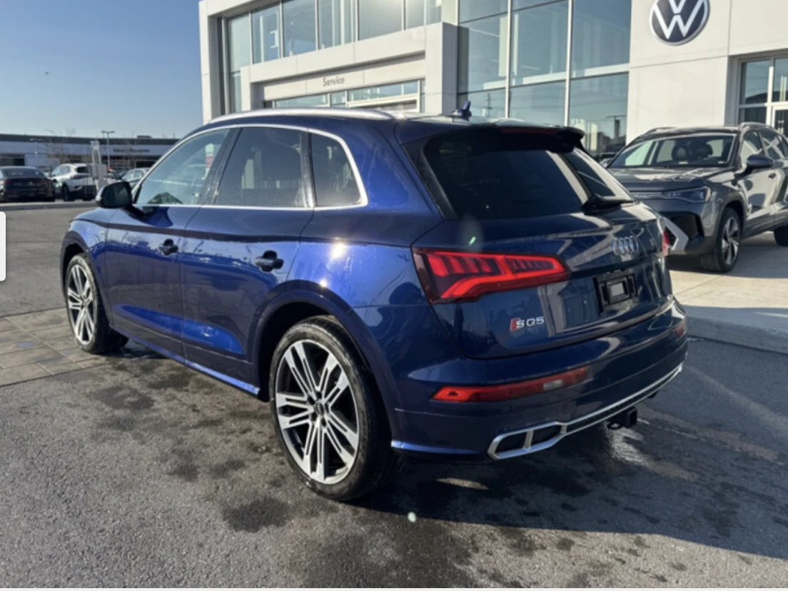 Audi SQ5 ДИГИТАЛНО* ТАБЛО* 360КАМЕРА* LANE* ASSIST* CARBON*, снимка 2 - Автомобили и джипове - 53815800