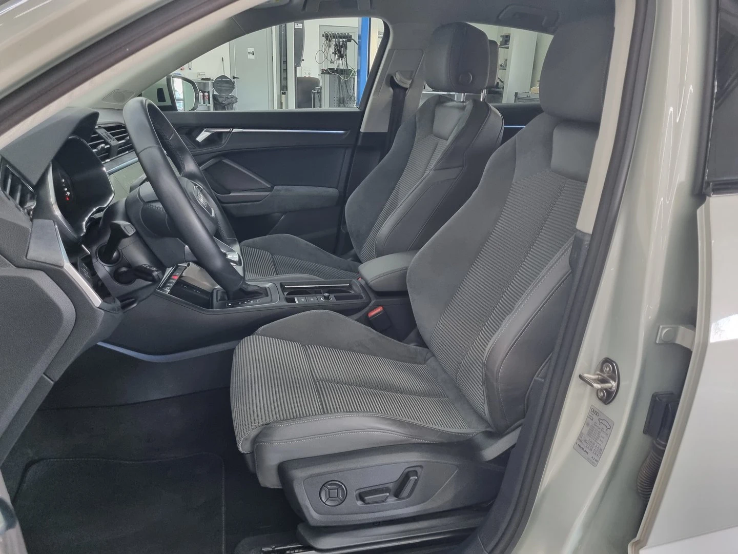 Audi Q3 | Mobile.bg � ����������� 8