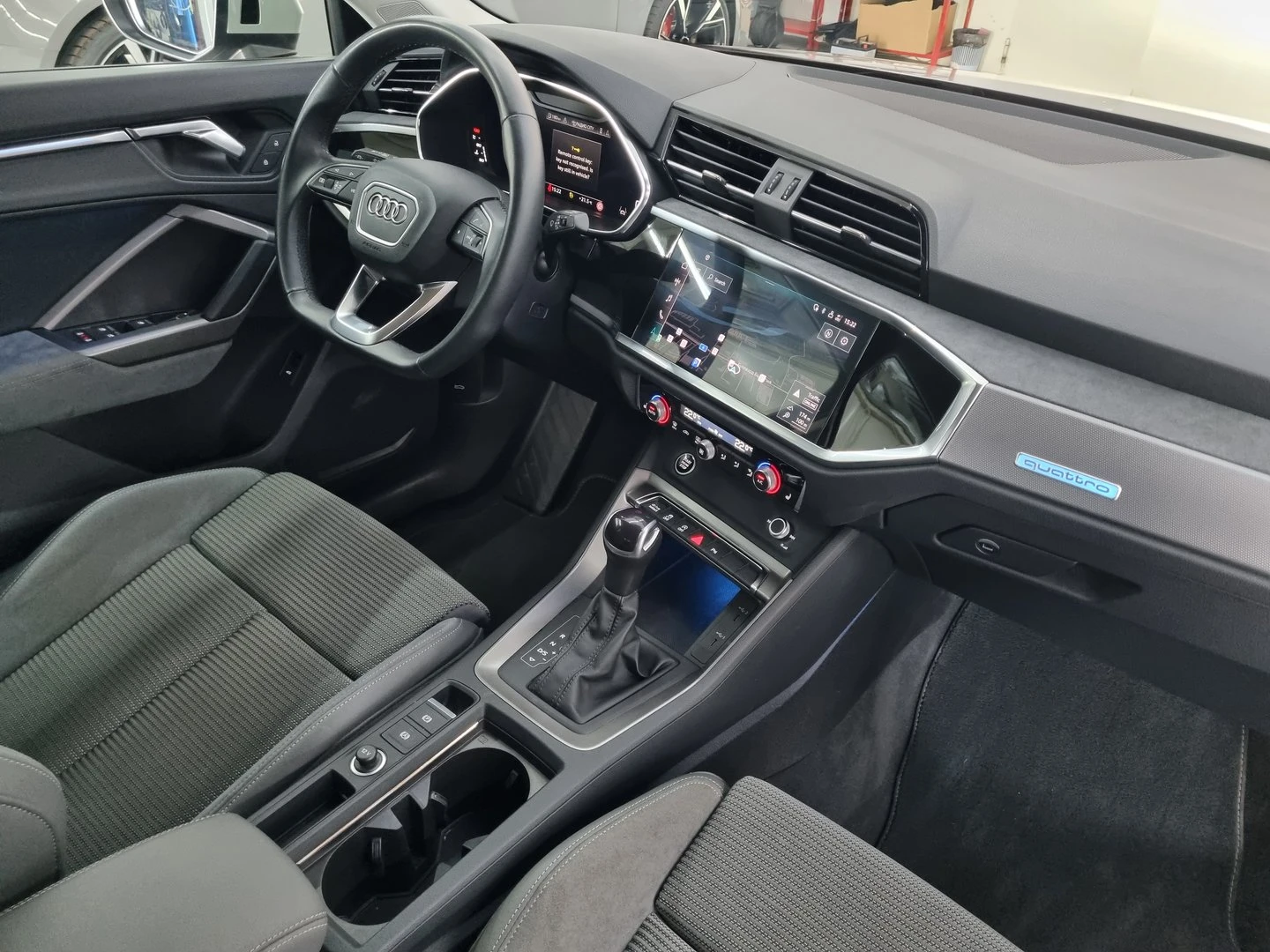 Audi Q3 | Mobile.bg � ����������� 12