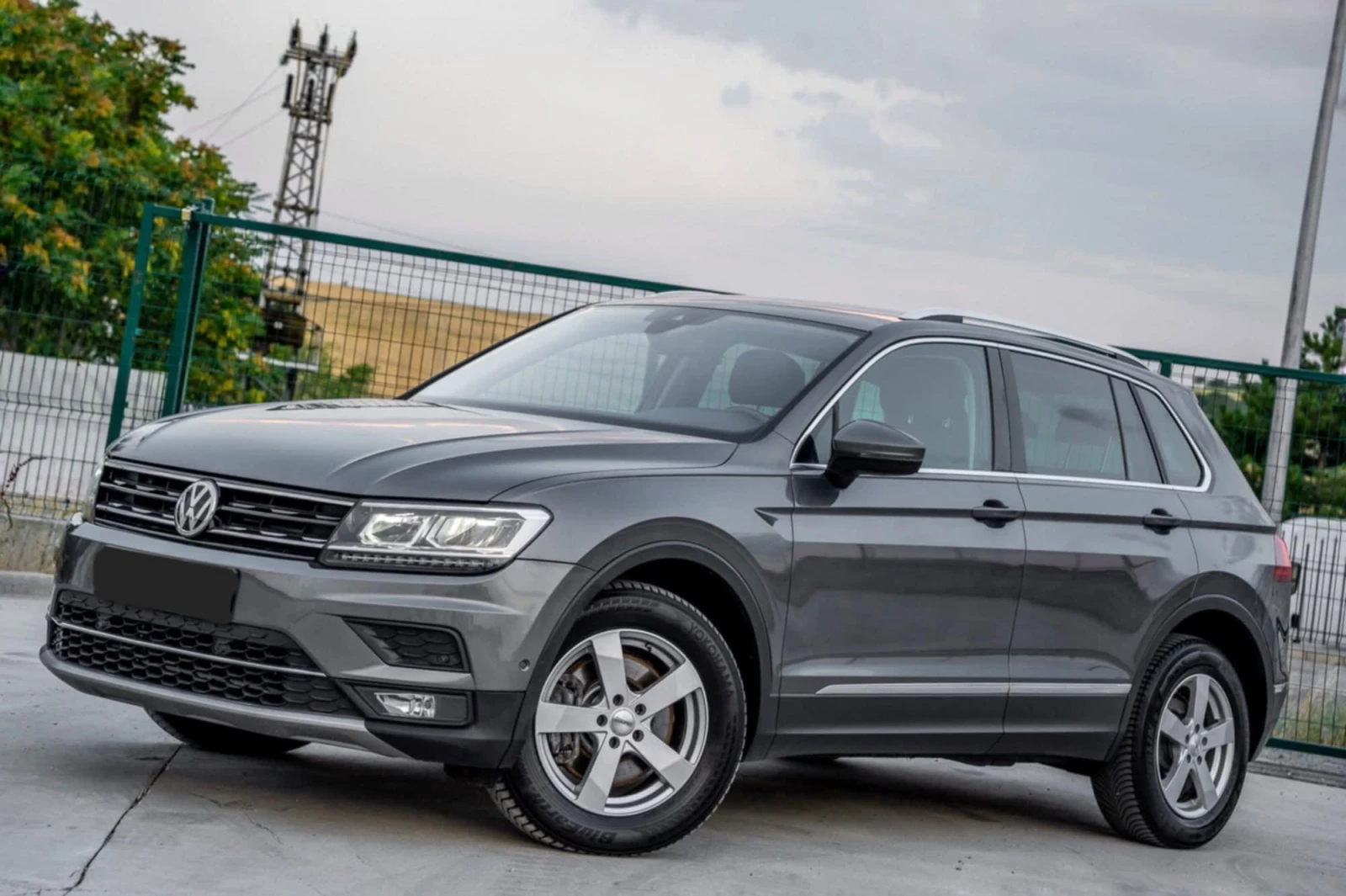 VW Tiguan VW Tiguan 2.0TDI/DSG/HIGHLINE/4MOTION/SCR/DIGITAL, снимка 2 - Автомобили и джипове - 54046502