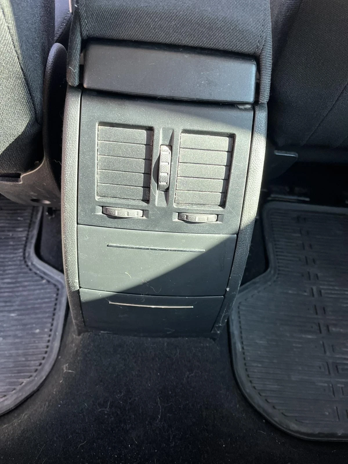 Skoda Yeti 4х4, 2.0TDI 140 k.c, снимка 12 - Автомобили и джипове - 54159013