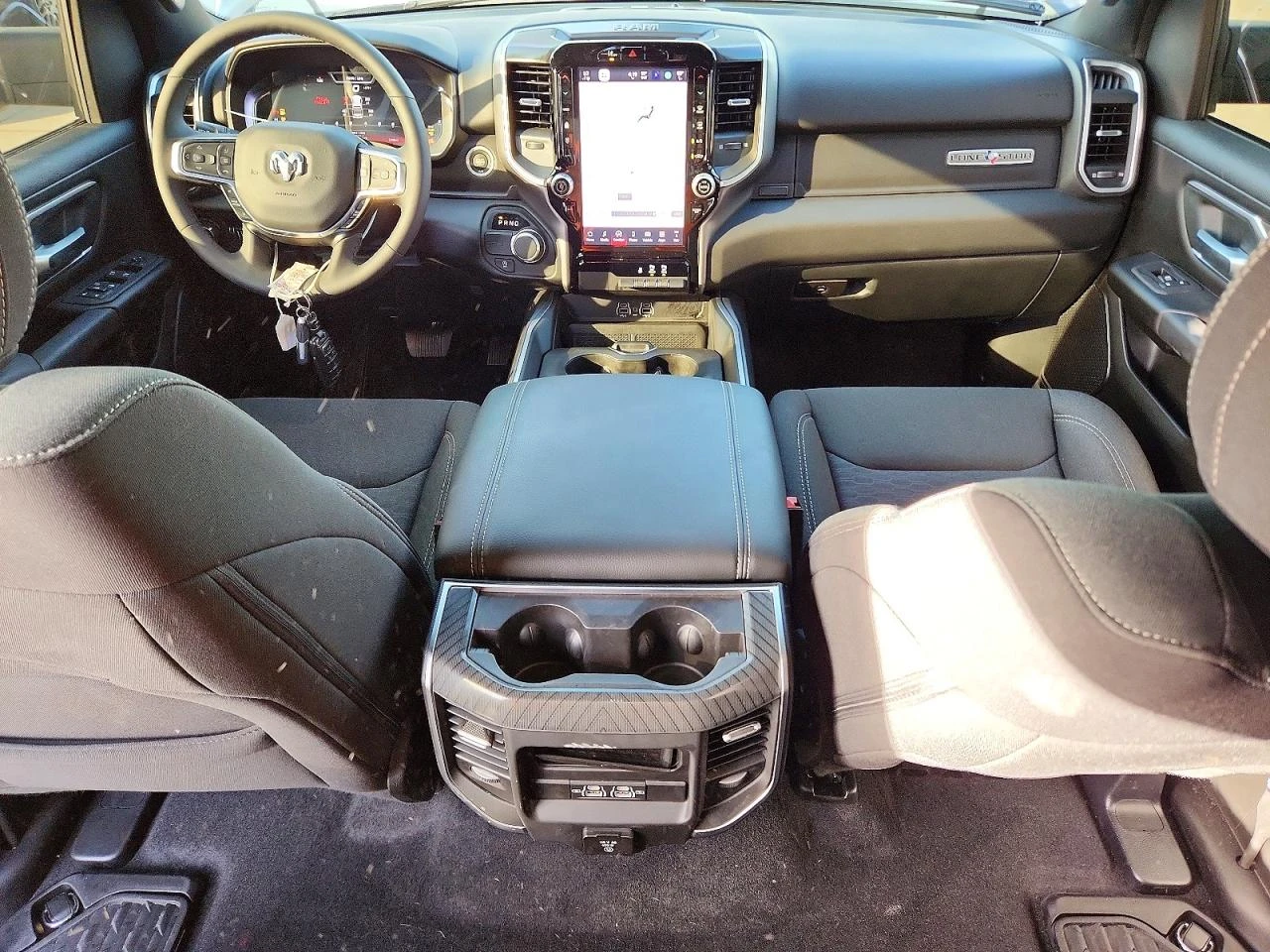 Dodge RAM 1500 3.0l Big Horn, снимка 8 - Автомобили и джипове - 54395803