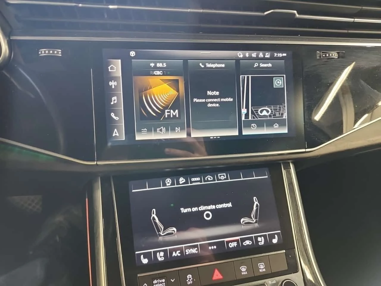 Audi Q7 | 360CAM| PANO| ОБДУХВАНЕ| 2 КЛЮЧА| 7 МЕСТЕН, снимка 11 - Автомобили и джипове - 54762670