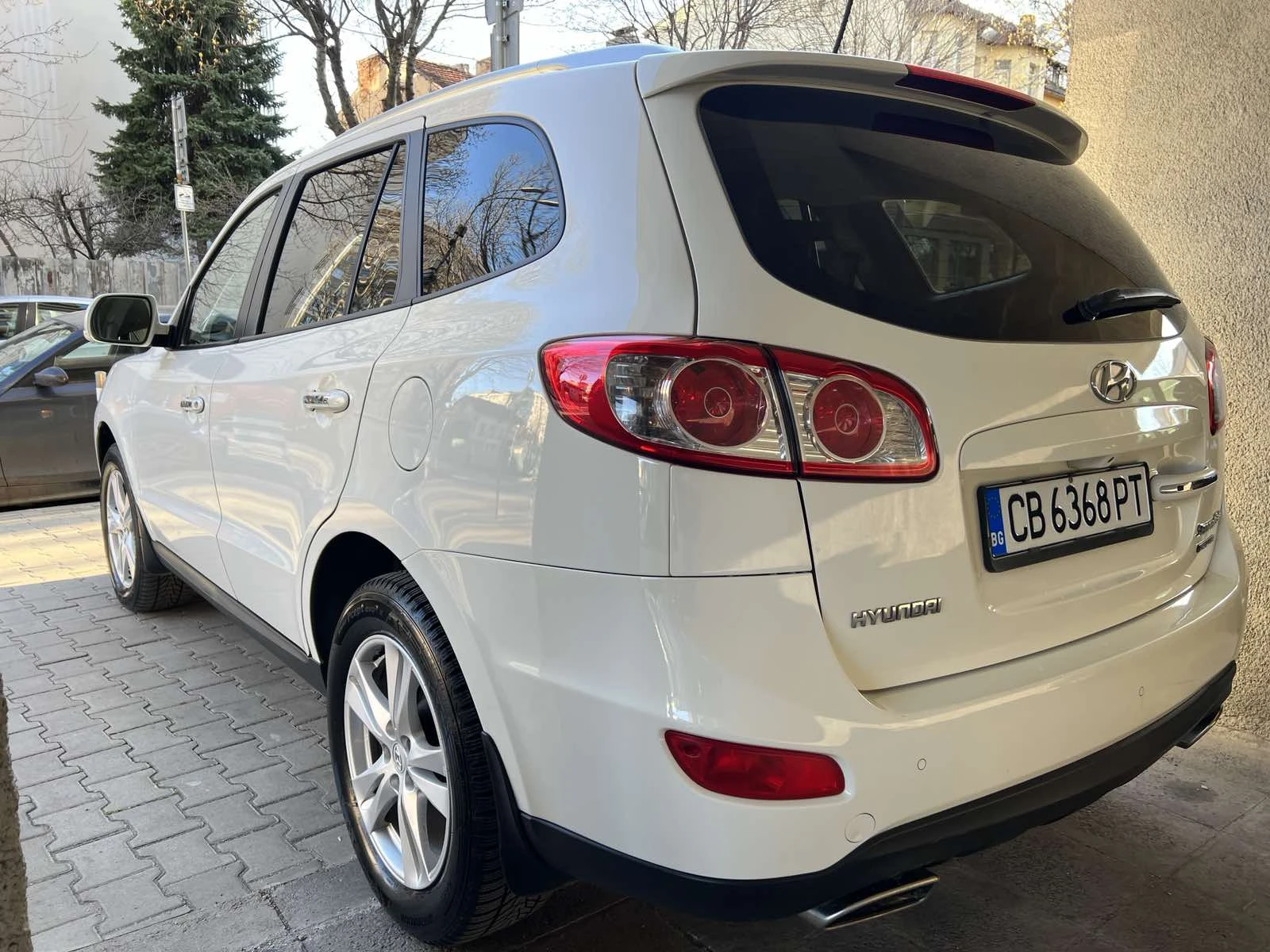 Hyundai Santa fe 2.2 Автомат, снимка 3 - Автомобили и джипове - 55176768