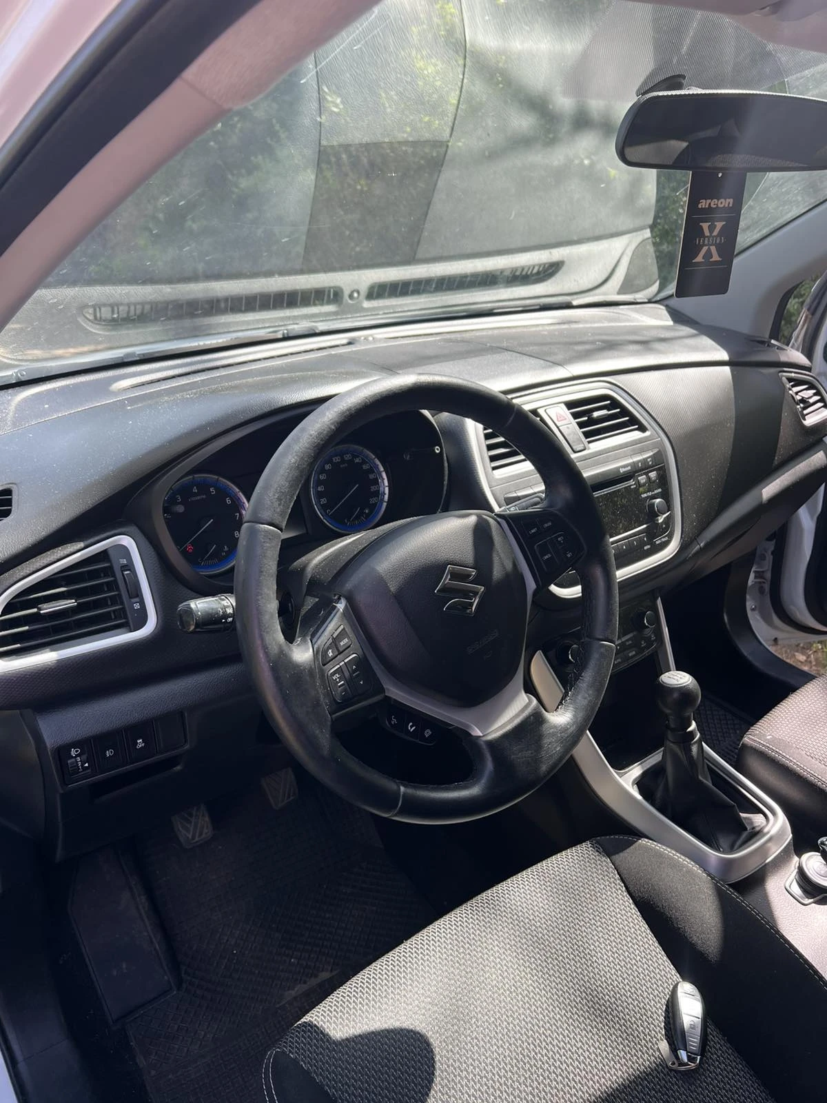 Suzuki SX4 S-Cross, снимка 2 - Автомобили и джипове - 55505478