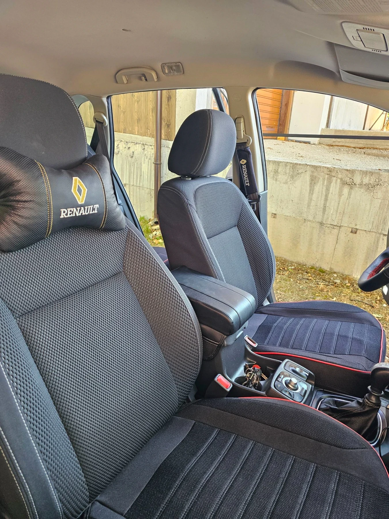 Renault Koleos 2500 ГАЗ 119500 КМ, снимка 11 - Автомобили и джипове - 55680729