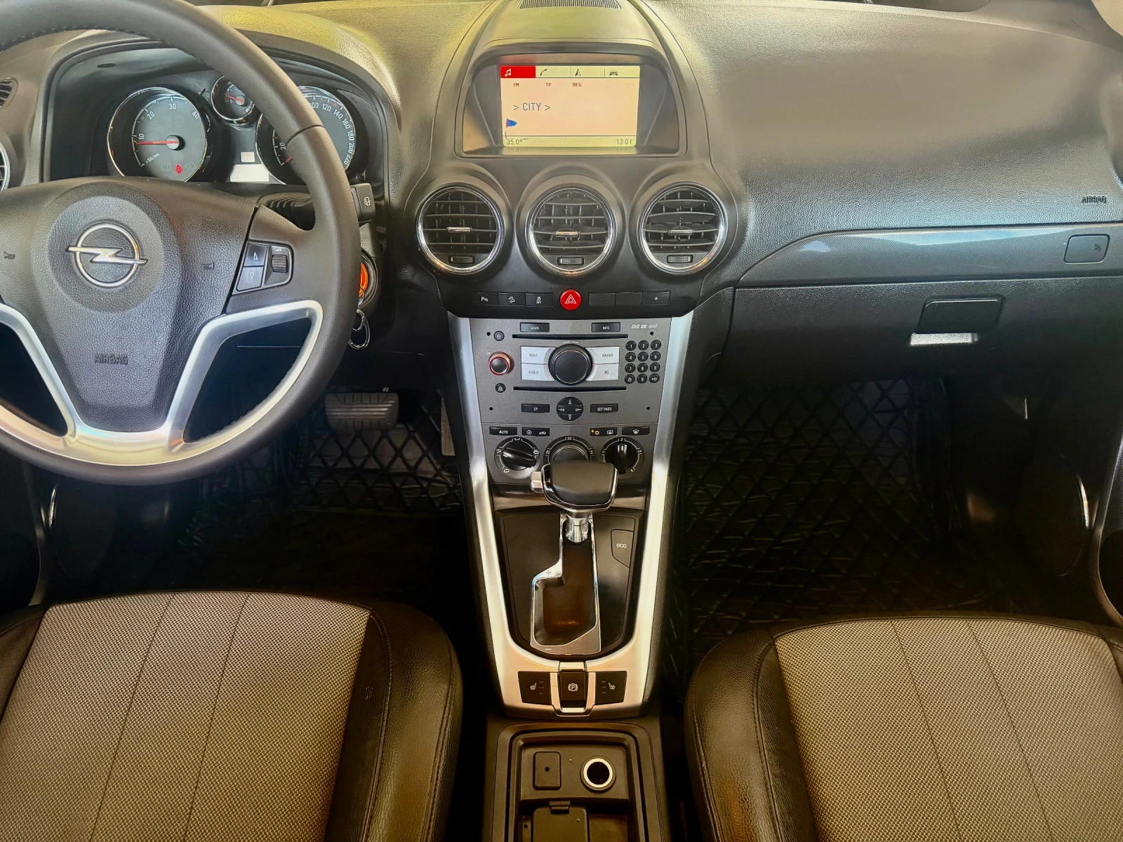 Opel Antara 2.2CDTI COSMO Unlimited , снимка 11 - Автомобили и джипове - 55983300