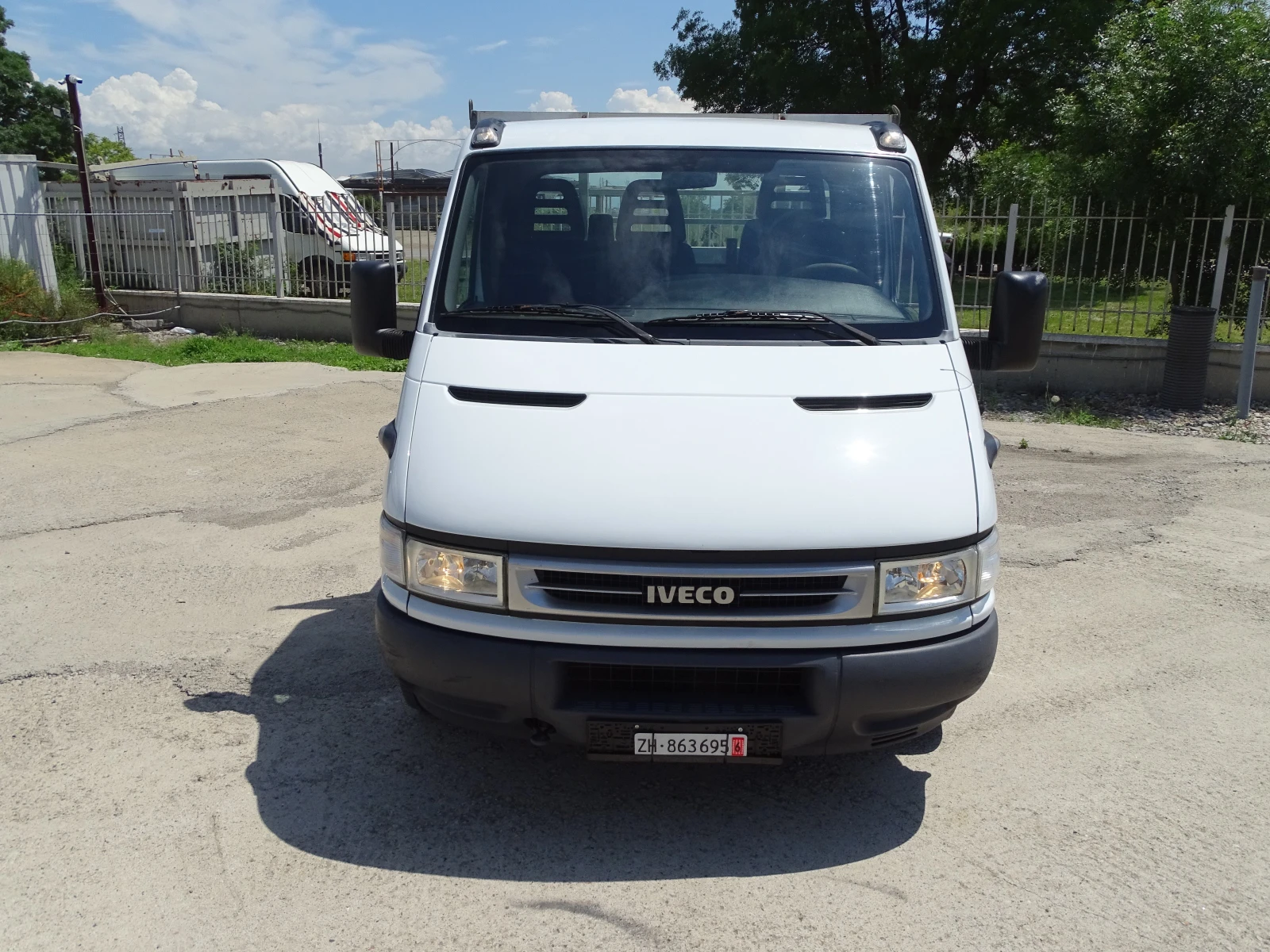 Iveco Daily 35C14 3.0HPI  КАТ. * Б* , снимка 8 - Бусове и автобуси - 54941809