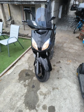 ������ Yamaha X-max