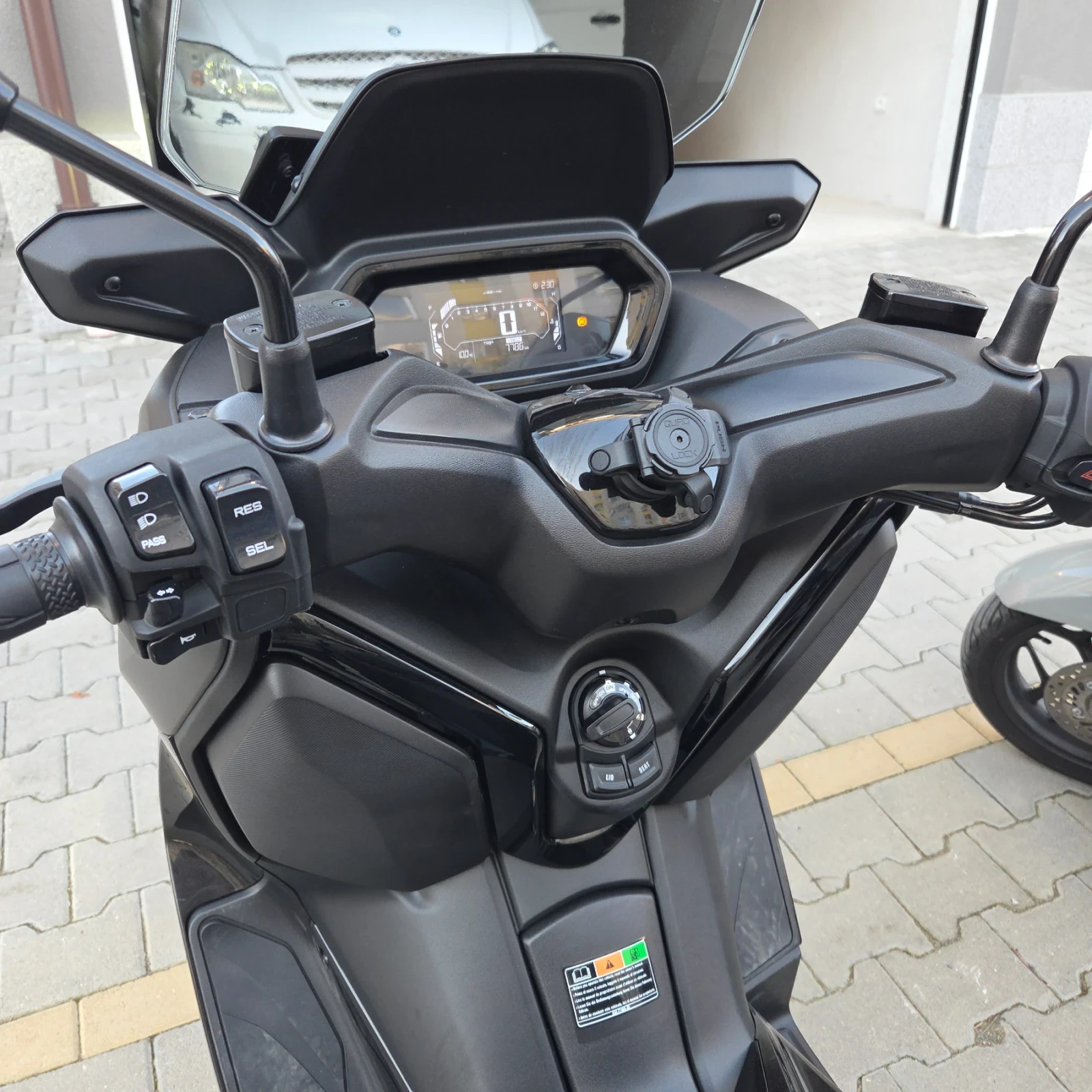Yamaha X-max 300 CC | Mobile.bg � ����������� 6