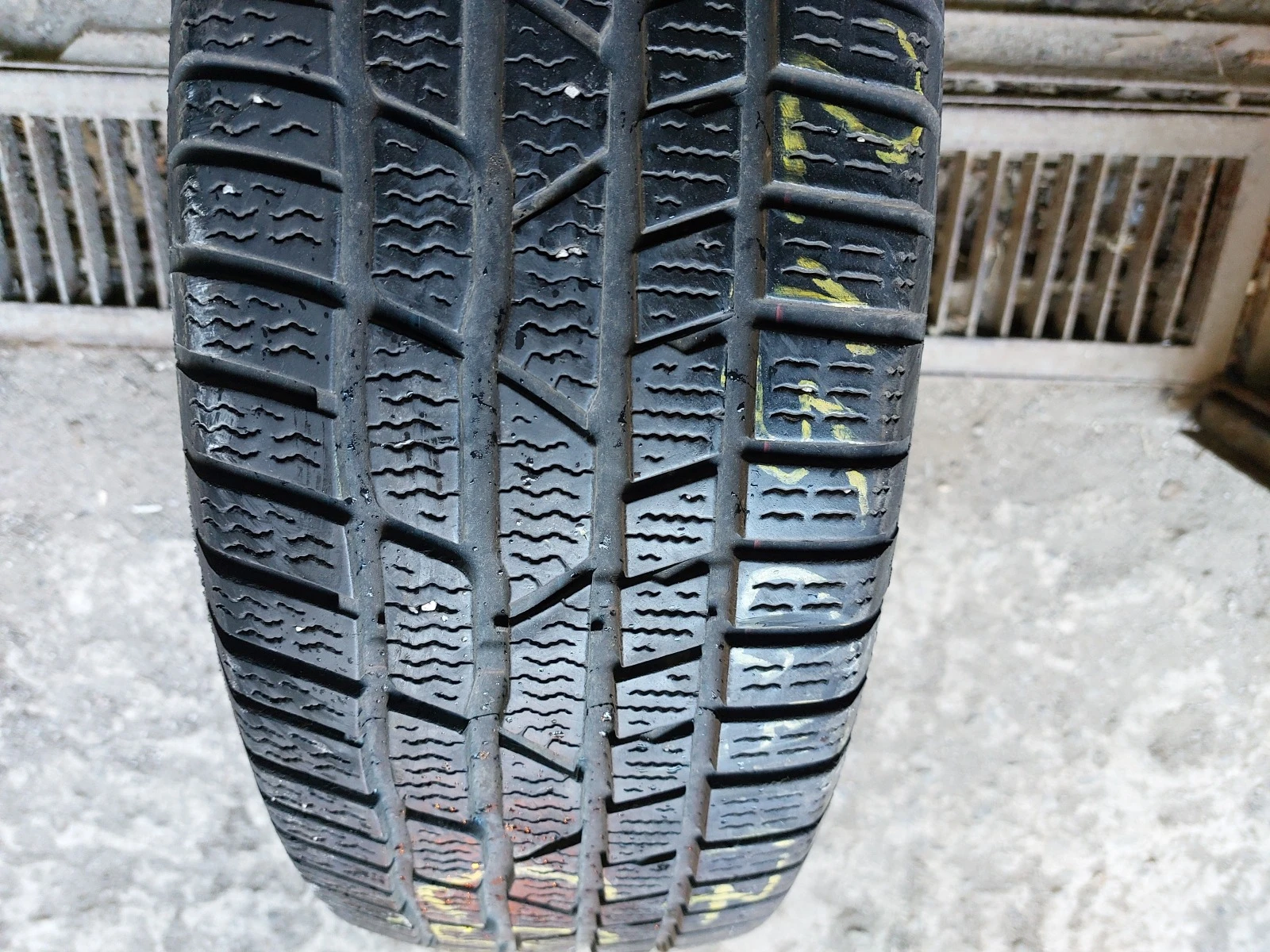  215/65R17 | Mobile.bg   2