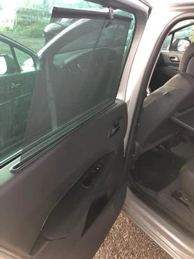 Peugeot 5008 1.6 HDI   84kw, снимка 11