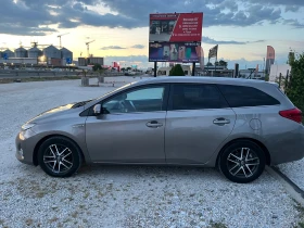 Toyota Auris 1.8Hybrid Lounge 136k.c. 172000км Перфектна!!!, снимка 9