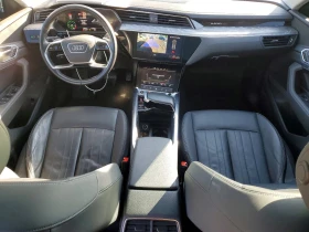 Audi E-Tron Sportback Premium, снимка 8
