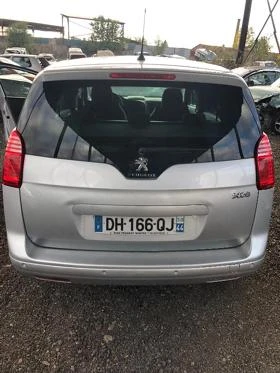     Peugeot 5008 1.6 HDI   84kw