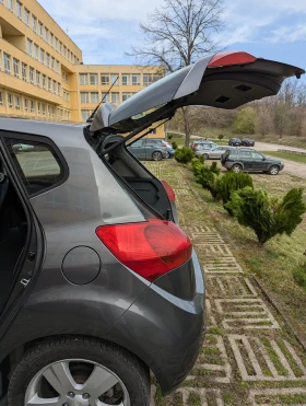 Kia Venga | Mobile.bg    13