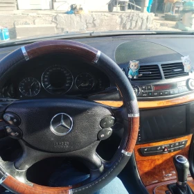 Mercedes-Benz E 320 - 5200 € / 10170.32 лв. - 56660880 2