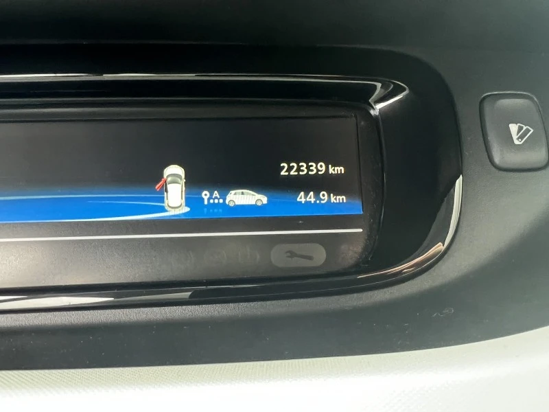 Renault Zoe 41 kWh 100% electric, снимка 12 - Автомобили и джипове - 43845675