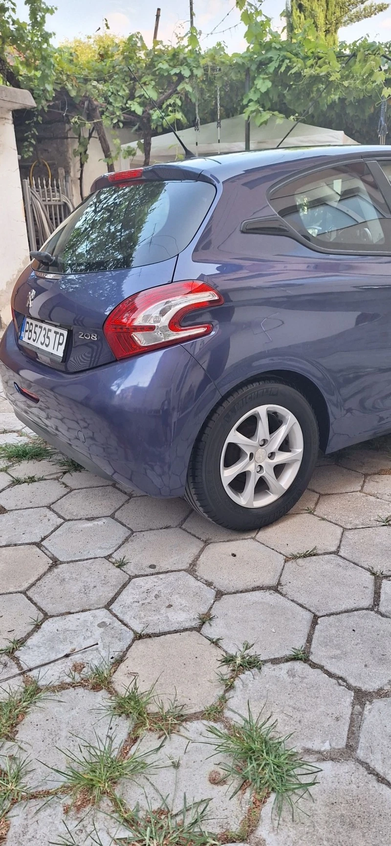 Peugeot 208, снимка 5 - Автомобили и джипове - 47014605