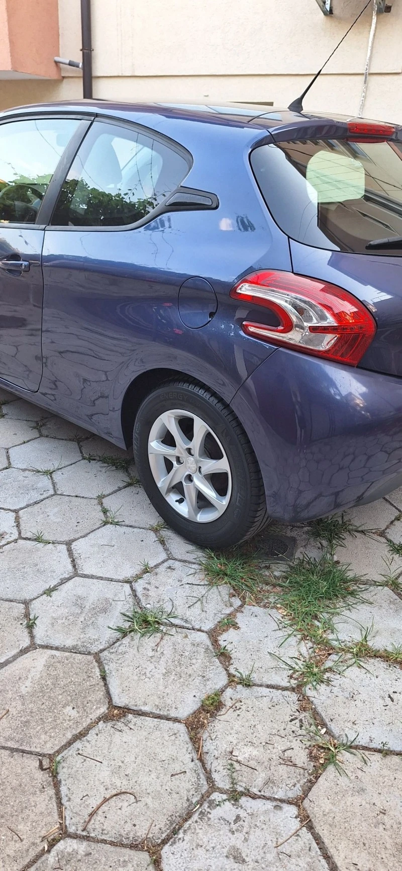 Peugeot 208, снимка 6 - Автомобили и джипове - 47014605