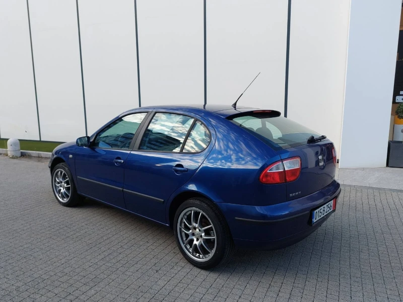 Seat Leon 1.6I 16V(105)* НОВ ВНОС* , снимка 5 - Автомобили и джипове - 47412397