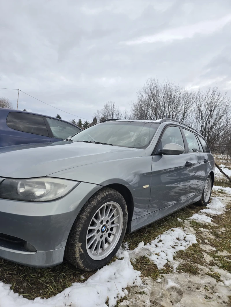 BMW 320, снимка 2 - Автомобили и джипове - 48570118