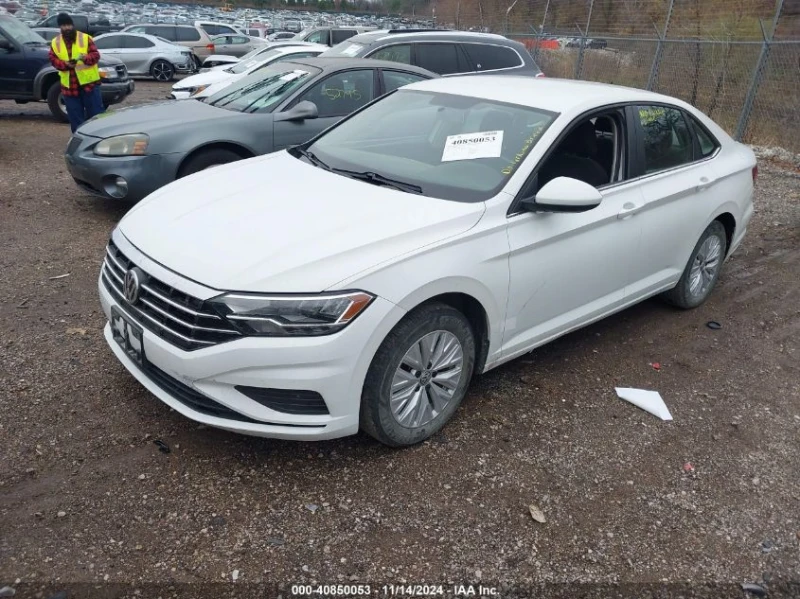 VW Jetta 1.4L I-4 DI, DOHC, VVT, TURBO, 147HP Front Wheel D, снимка 2 - Автомобили и джипове - 48601088