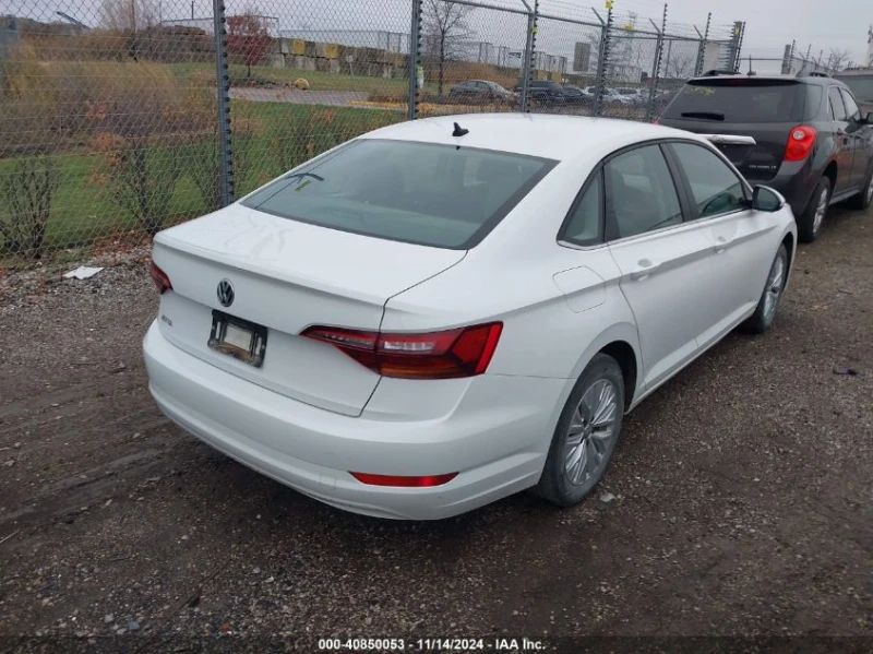 VW Jetta 1.4L I-4 DI, DOHC, VVT, TURBO, 147HP Front Wheel D, снимка 9 - Автомобили и джипове - 48601088